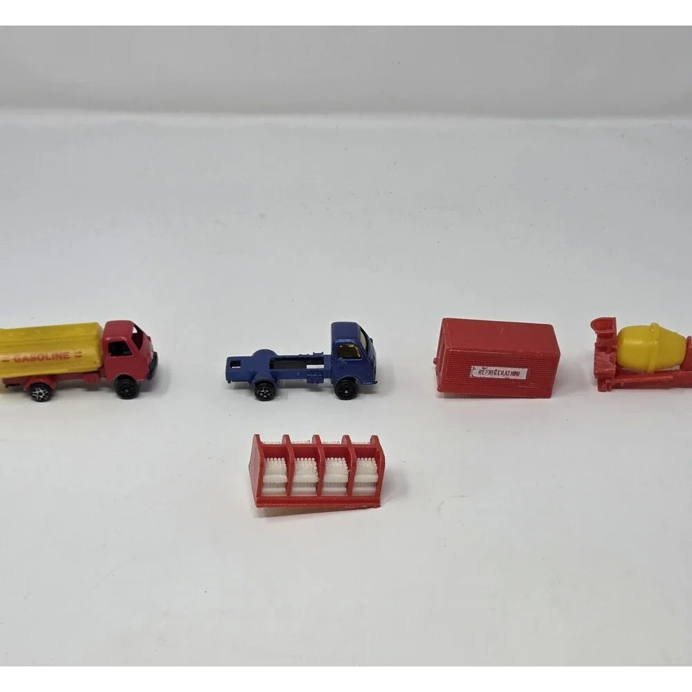 Vintage Motor Force Diecast Truck Lot 4pc Gasoline Milk Refrigeration Cement